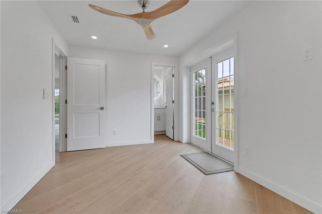 2105 Sheepshead Dr, Naples, FL 34102-23