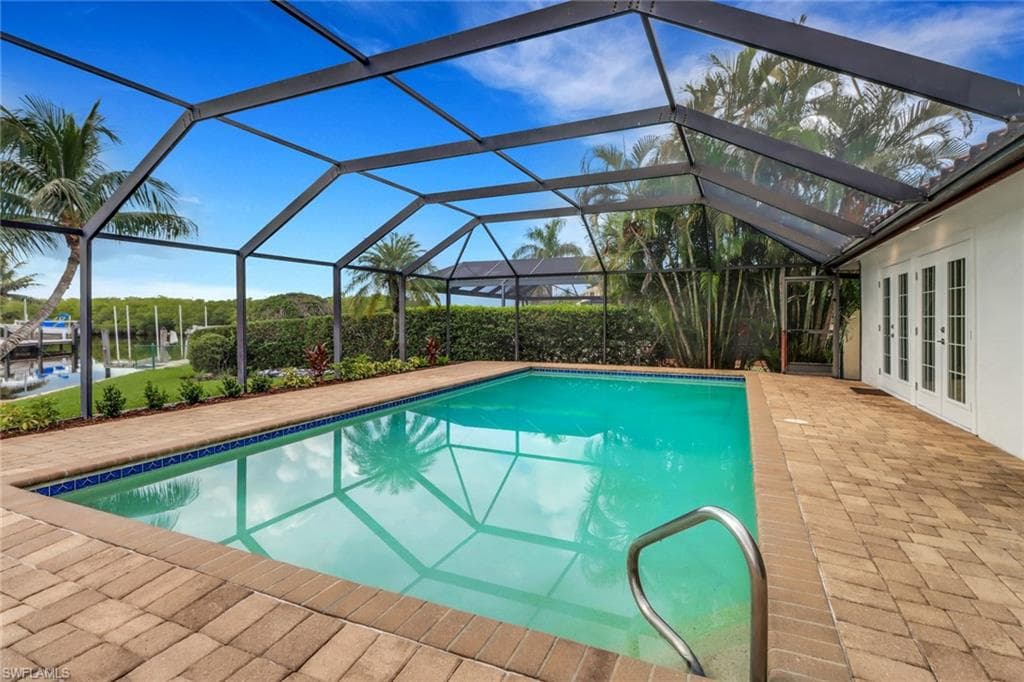 2105 Sheepshead Dr, Naples, FL 34102-26