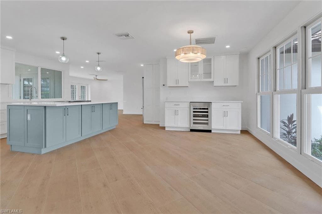 2105 Sheepshead Dr, Naples, FL 34102-5