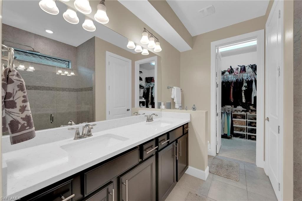 19607 Beechcrest Pl, Estero, FL 33928-21