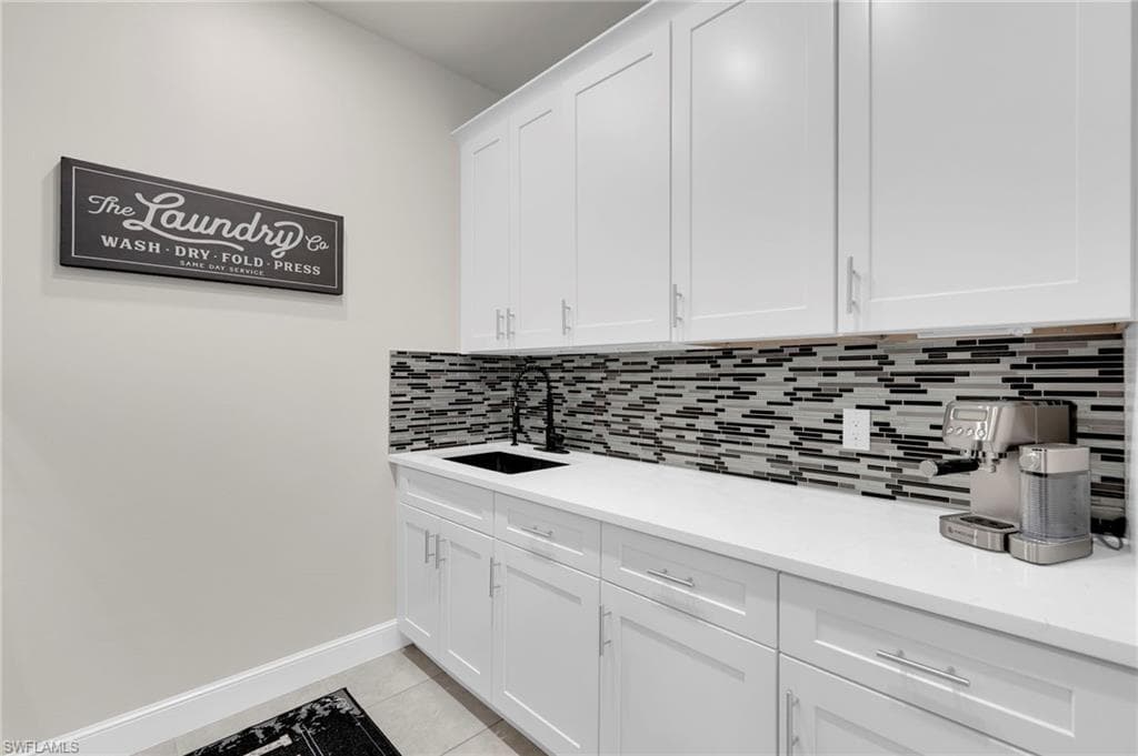 19607 Beechcrest Pl, Estero, FL 33928-35
