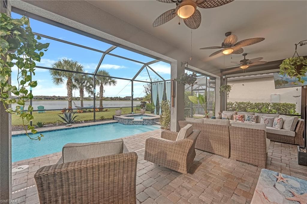 19607 Beechcrest Pl, Estero, FL 33928-4