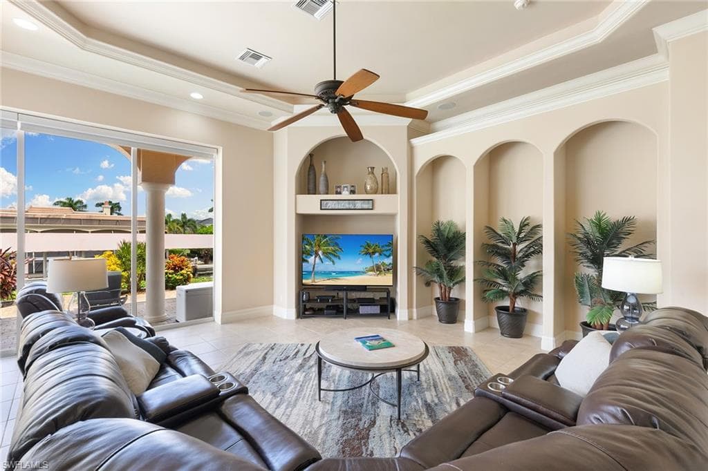 1590 Caxambas Ct, Marco Island, FL 34145-19