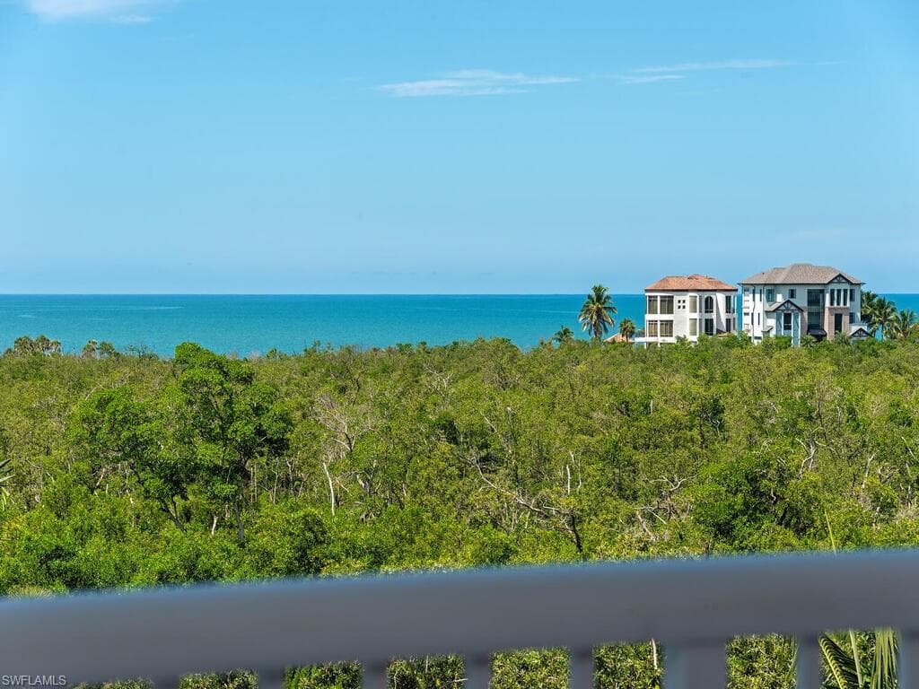 7117 Pelican Bay Blvd 507, Naples, FL 34108-14