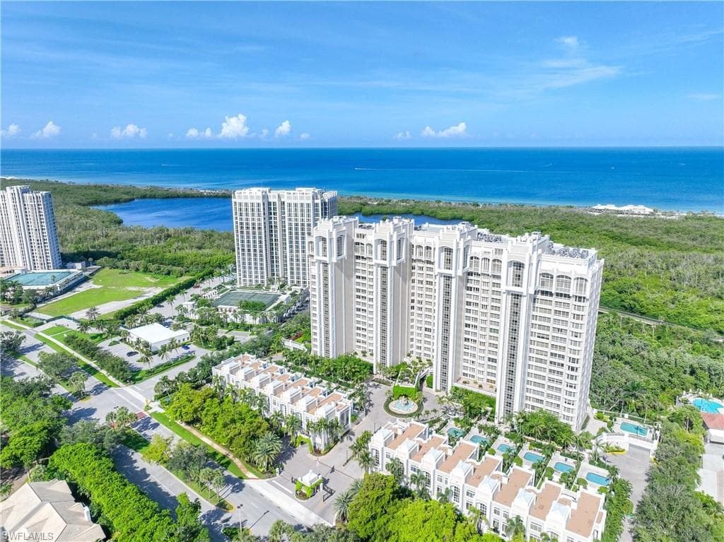 7117 Pelican Bay Blvd 507, Naples, FL 34108-17