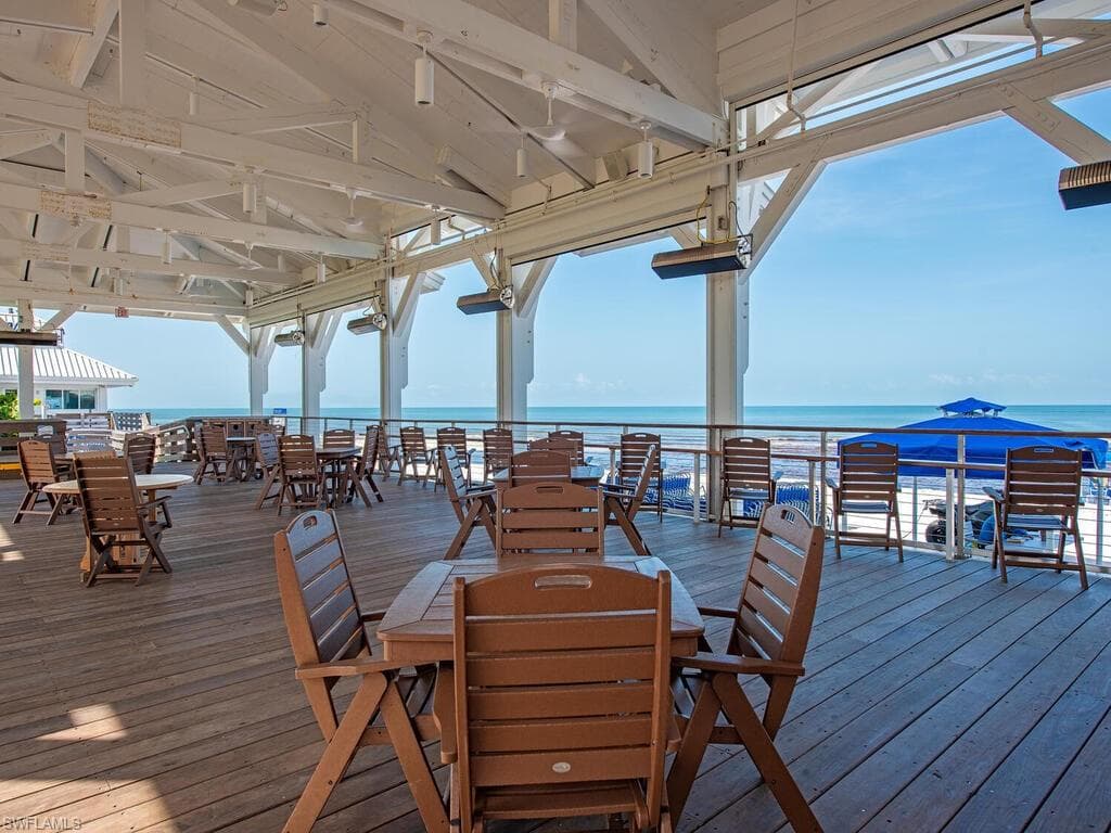 7117 Pelican Bay Blvd 507, Naples, FL 34108-24