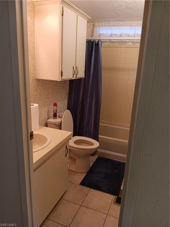 10330 Wales Loop, Bonita Springs, FL 34135-6651-24