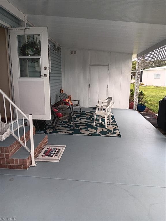 10330 Wales Loop, Bonita Springs, FL 34135-6651-4