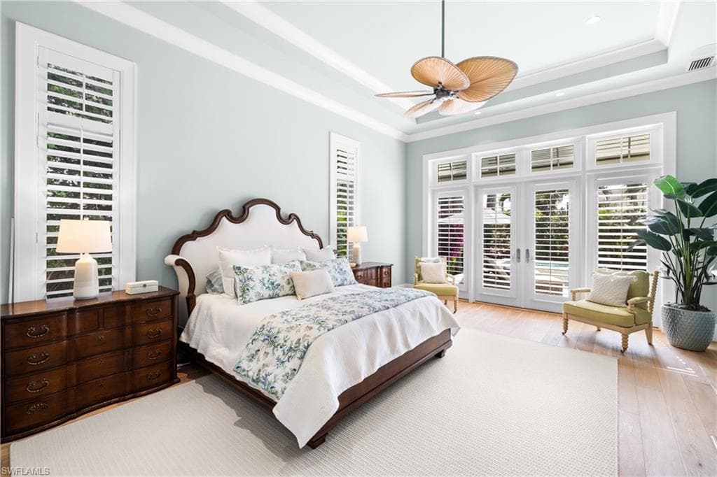 532 Pine Grove Ln, Naples, FL 34103-20