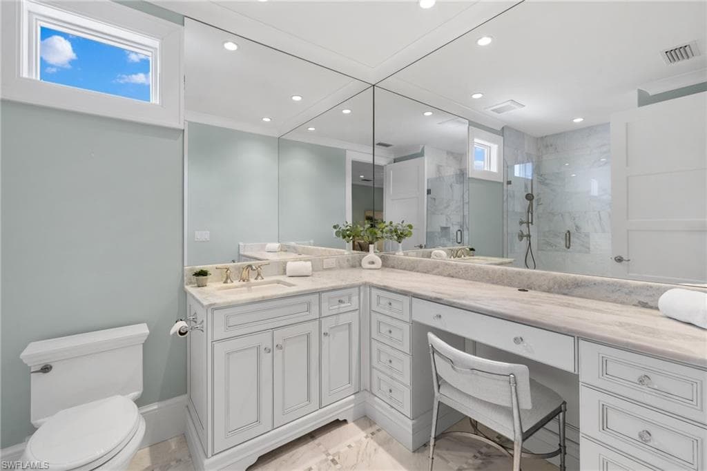 532 Pine Grove Ln, Naples, FL 34103-37