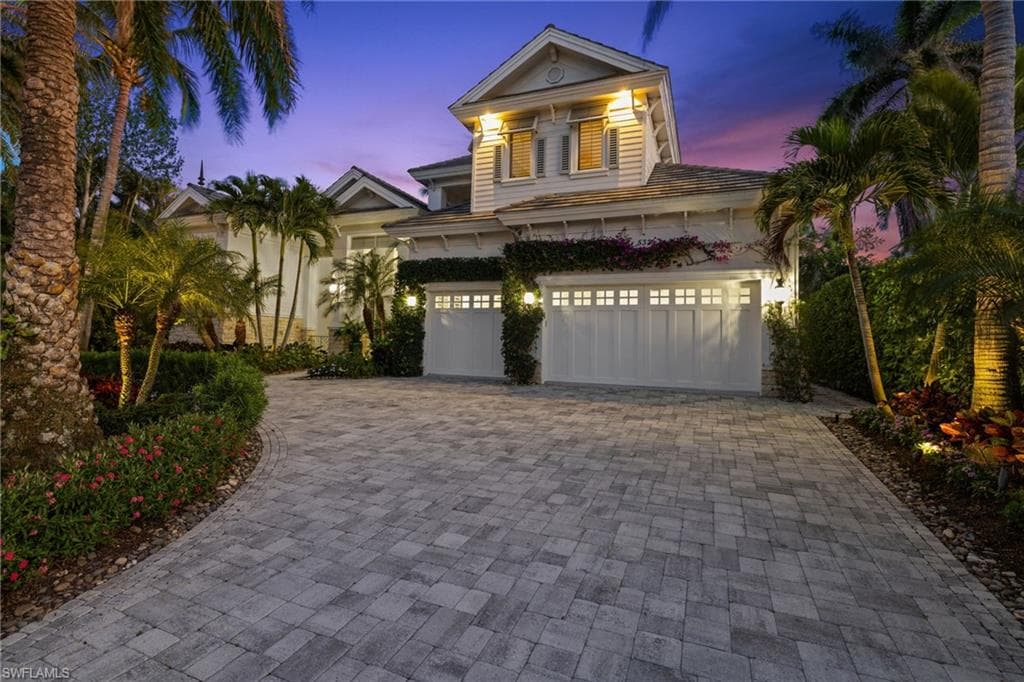 532 Pine Grove Ln, Naples, FL 34103-40