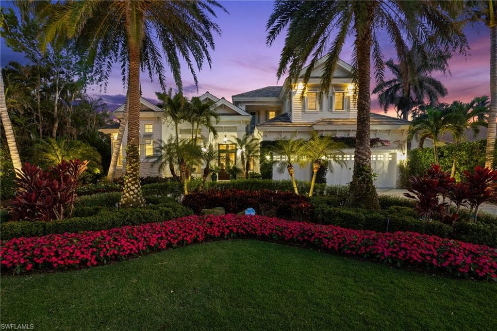 532 Pine Grove Ln, Naples, FL 34103-47