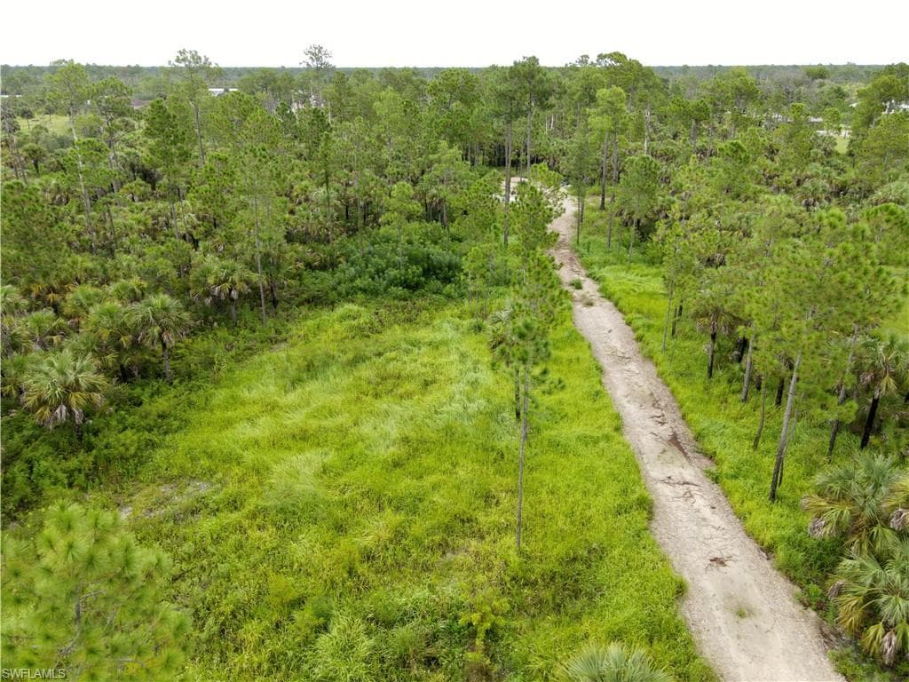2643 26th Ave SE, Naples, FL 34117-7