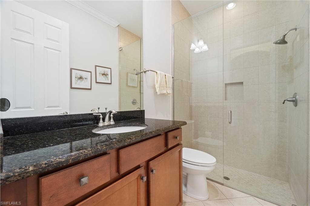 12440 Wisteria Dr, Naples, FL 34120-16