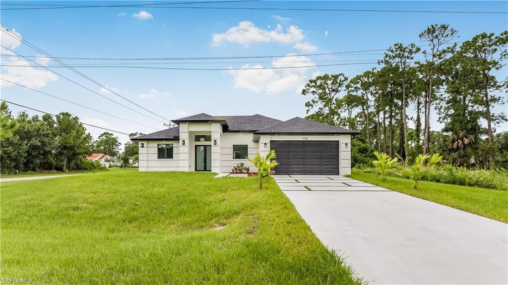 178 Mcarthur Blvd, Lehigh Acres, FL 33974-11