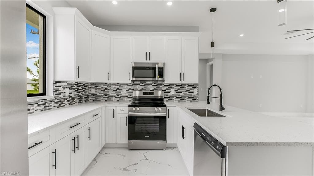 178 Mcarthur Blvd, Lehigh Acres, FL 33974-29