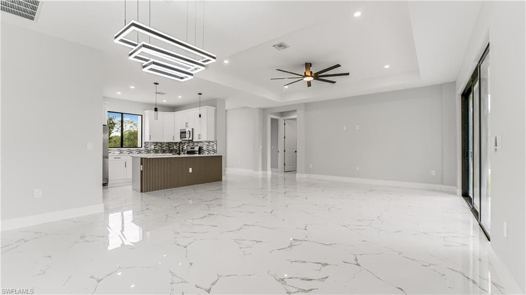 178 Mcarthur Blvd, Lehigh Acres, FL 33974-33