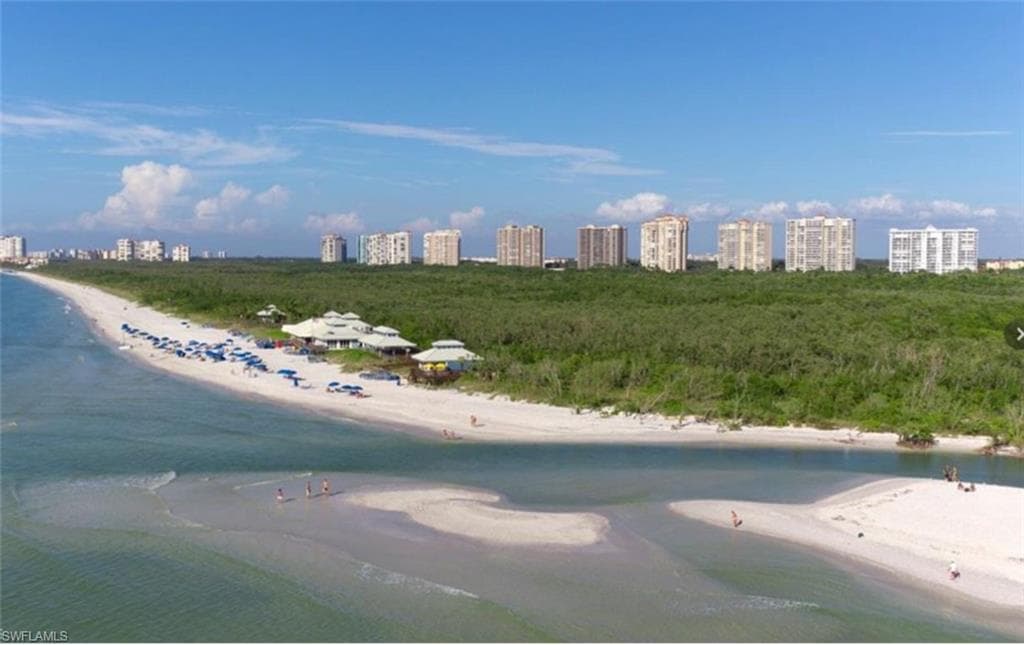 6510 Valen Way B102, Naples, FL 34108-21