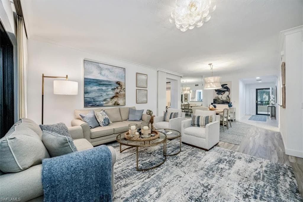 6510 Valen Way B102, Naples, FL 34108-1