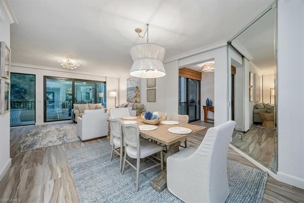 6510 Valen Way B102, Naples, FL 34108-3