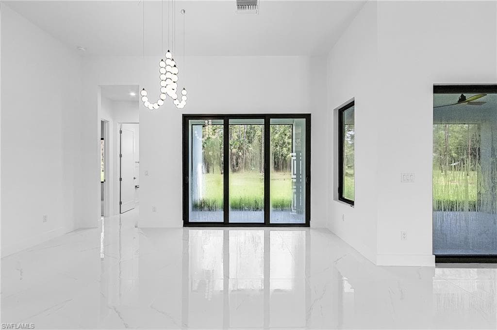 4007 2nd Ave SE, Naples, FL 34117-13