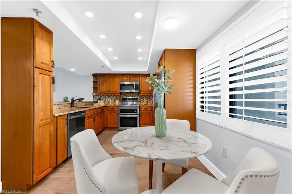 4545 Gulf Of Mexico Dr 511, Longboat Key, FL 34228-6