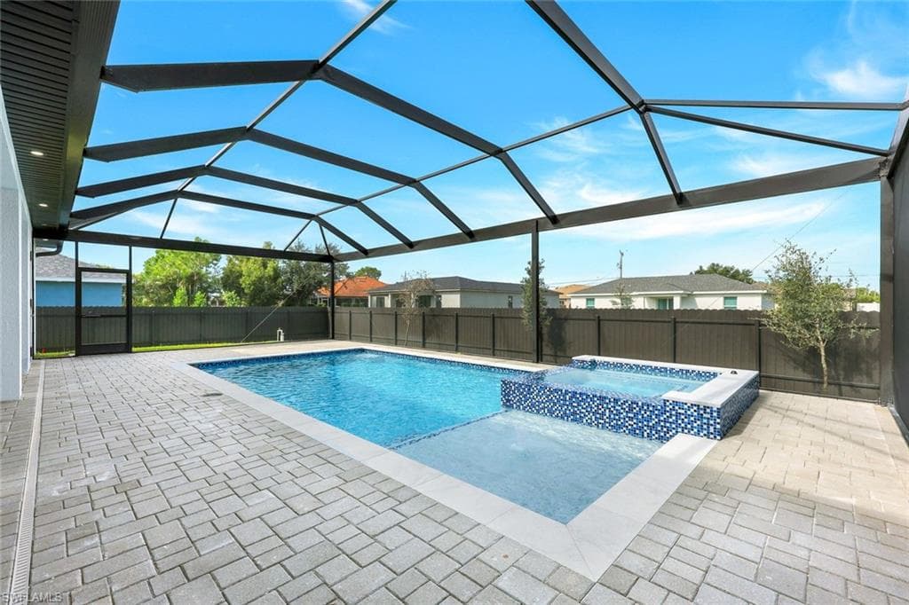 2122 25th Pl, Cape Coral, FL 33993-27