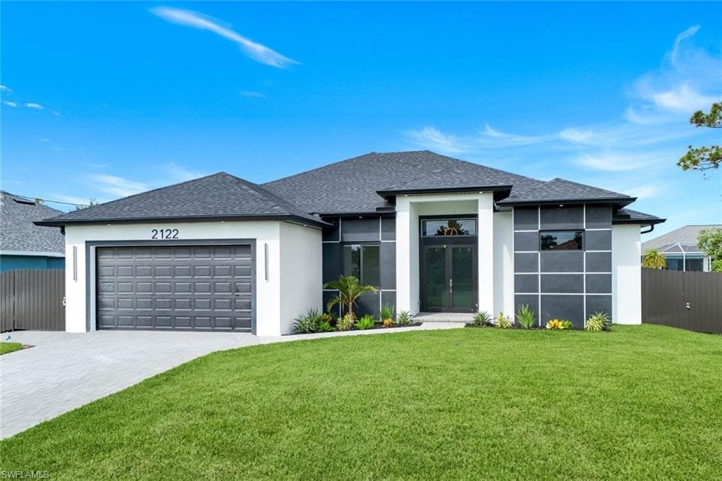 2122 25th Pl, Cape Coral, FL 33993-3