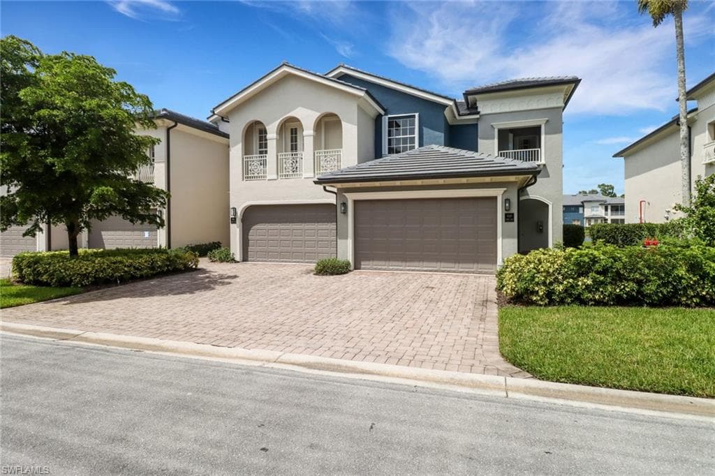 3520 Lansing Loop 203, Estero, FL 33928-1