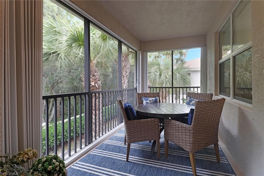 6502 Monterey Pt 204, Naples, FL 34105-17