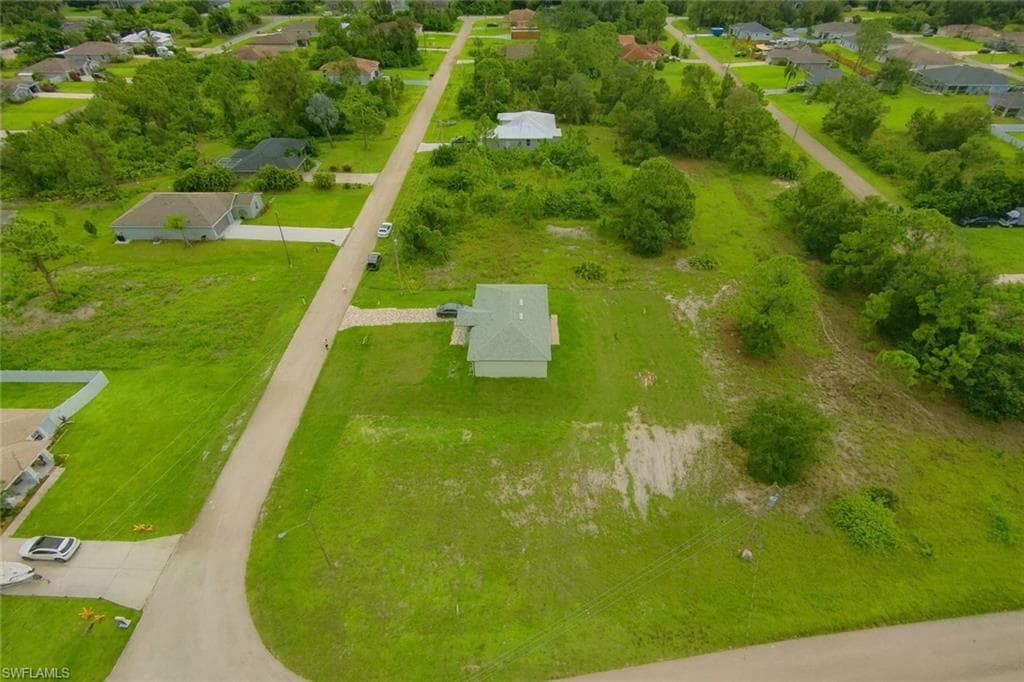 432 Raymer St, Lehigh Acres, FL 33974-8