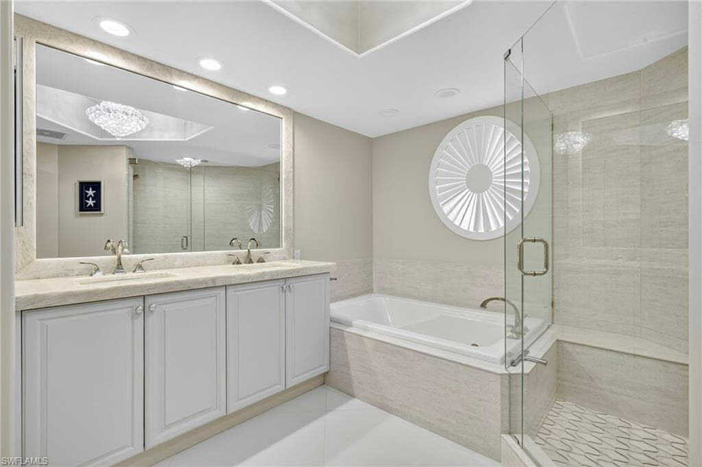 2748 Tiburon Blvd E 106c, Naples, FL 34109-15