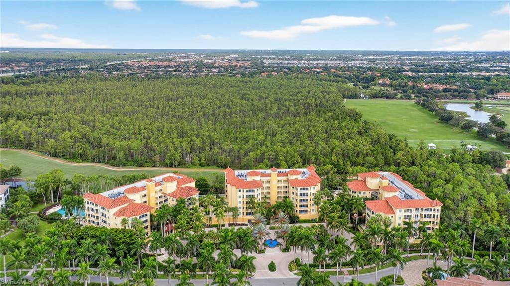 2748 Tiburon Blvd E 106c, Naples, FL 34109-28