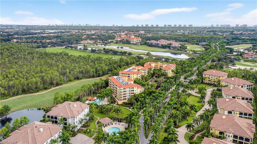2748 Tiburon Blvd E 106c, Naples, FL 34109-29