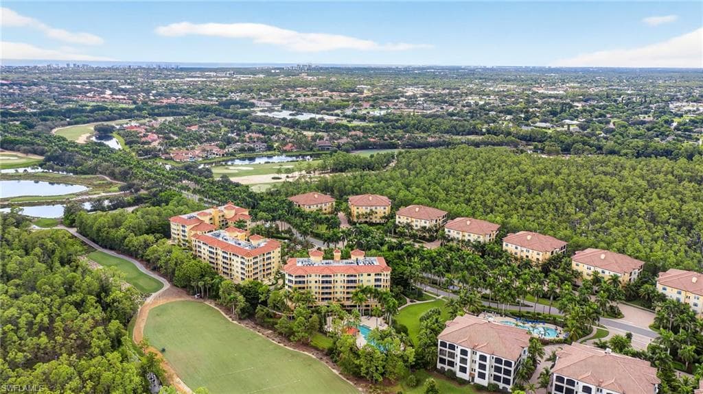 2748 Tiburon Blvd E 106c, Naples, FL 34109-32