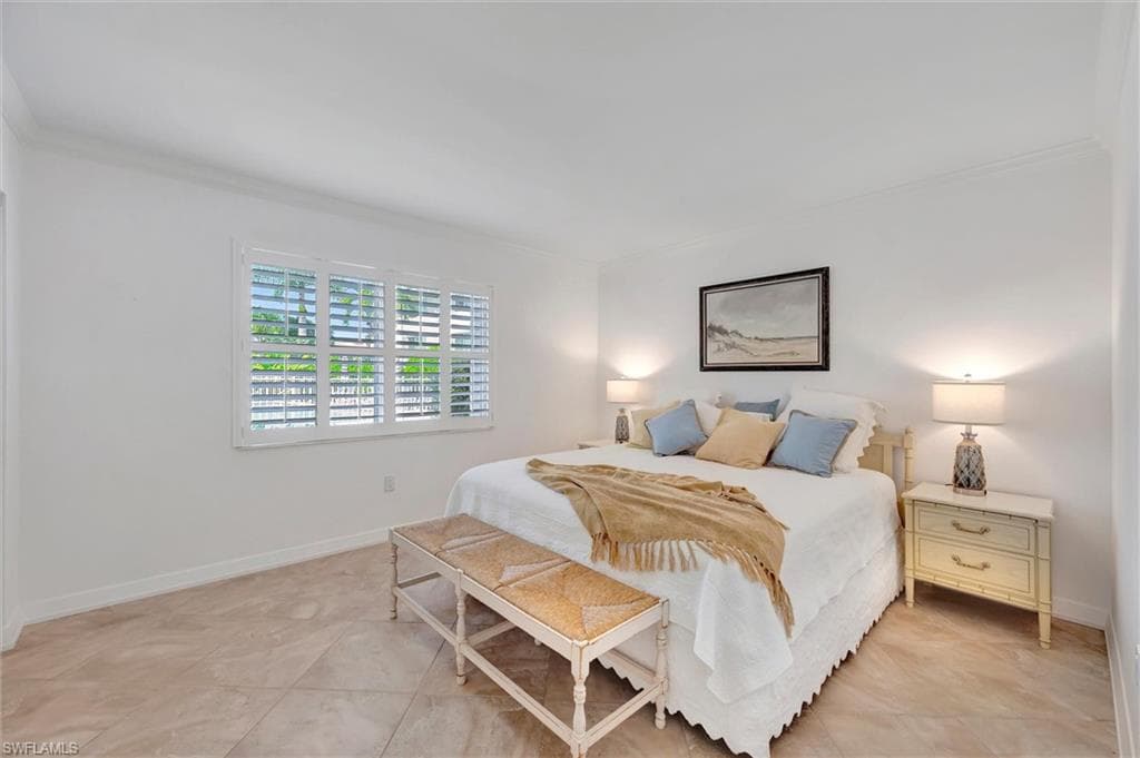 1930 Gulf Shore Blvd N D101, Naples, FL 34102-12