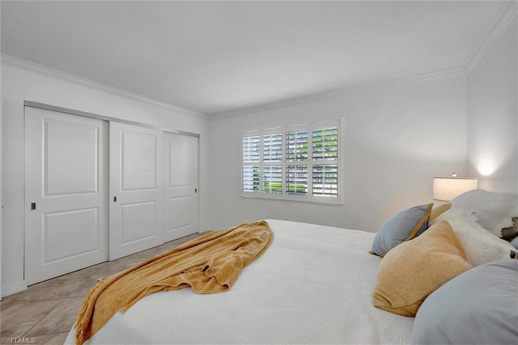 1930 Gulf Shore Blvd N D101, Naples, FL 34102-13