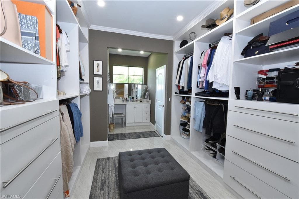 3390 27th Ave NE, Naples, FL 34120-19