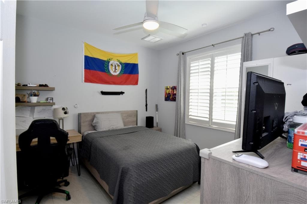 3390 27th Ave NE, Naples, FL 34120-23