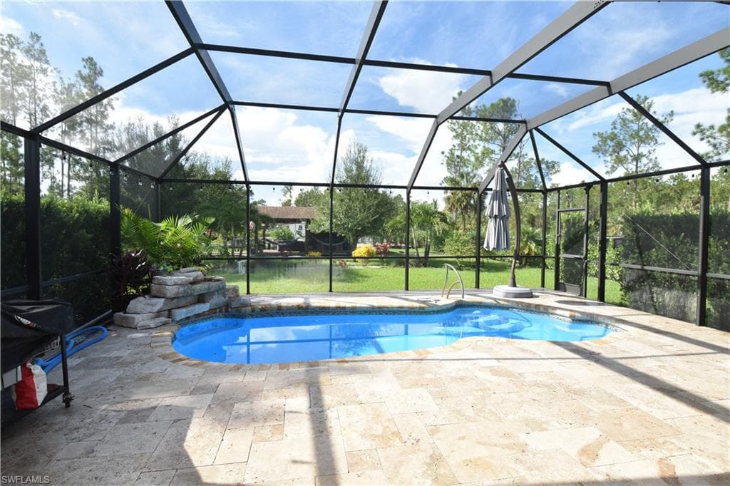 3390 27th Ave NE, Naples, FL 34120-27