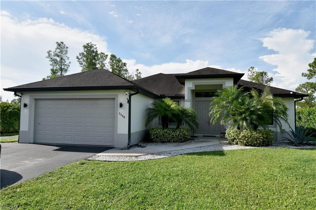 3390 27th Ave NE, Naples, FL 34120-1