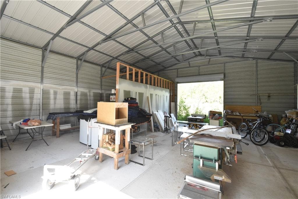 3390 27th Ave NE, Naples, FL 34120-37