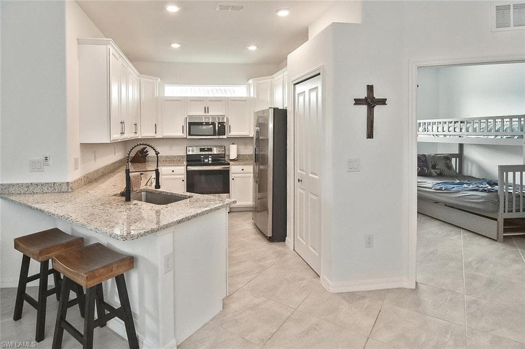 1661 Alameda Dr, Naples, FL 34120-13