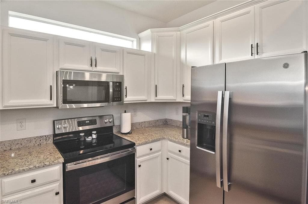 1661 Alameda Dr, Naples, FL 34120-16