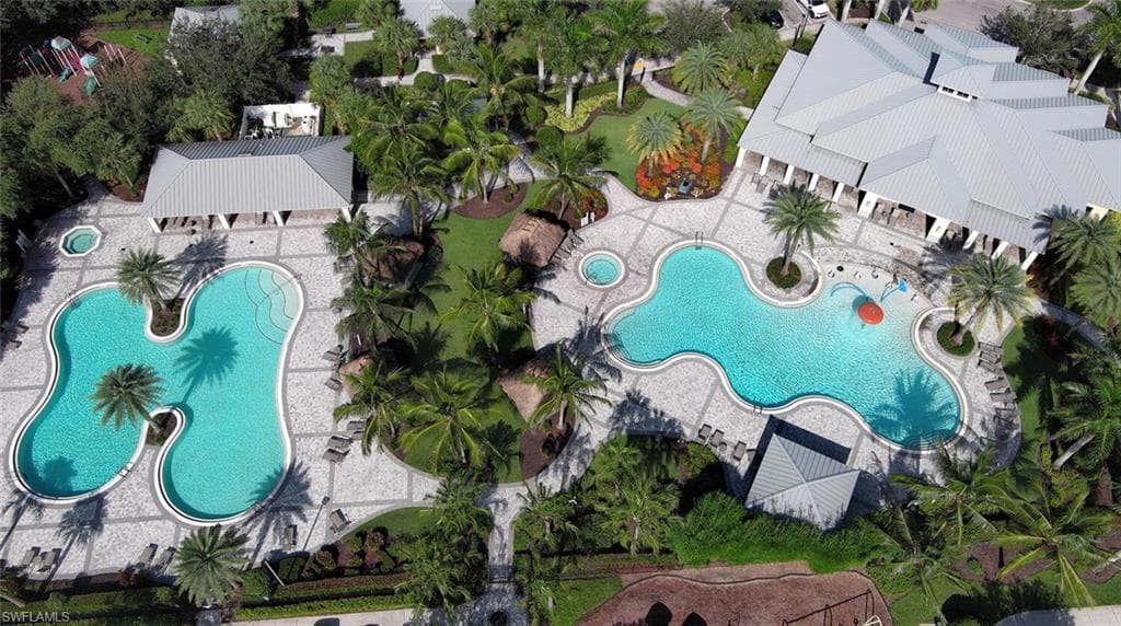 1661 Alameda Dr, Naples, FL 34120-1