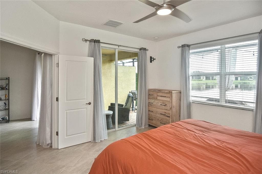 1661 Alameda Dr, Naples, FL 34120-28
