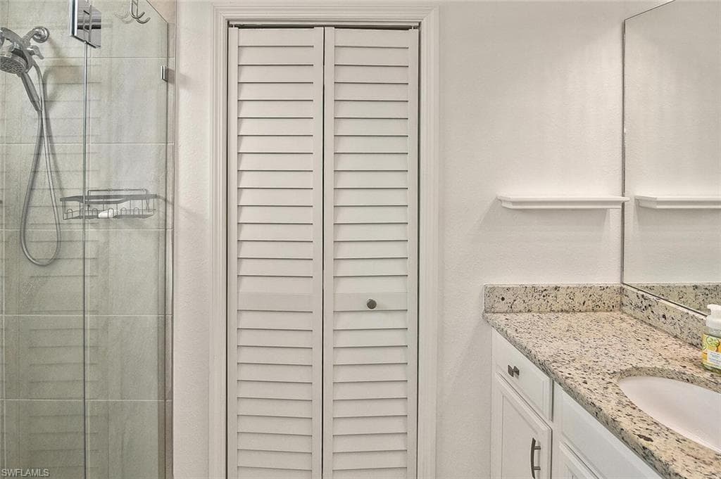 1661 Alameda Dr, Naples, FL 34120-30