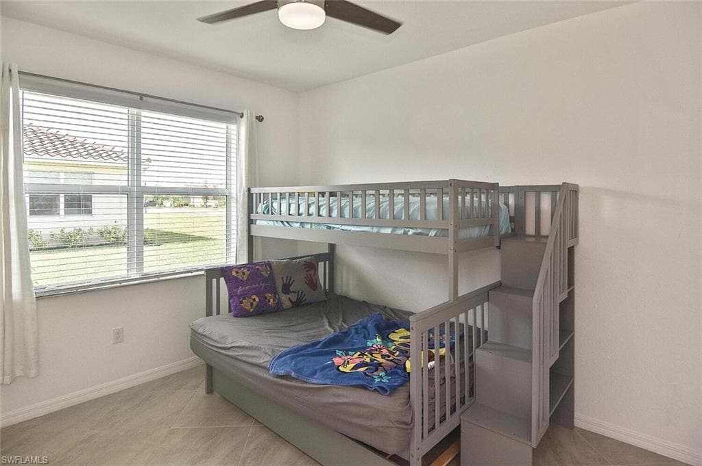 1661 Alameda Dr, Naples, FL 34120-42