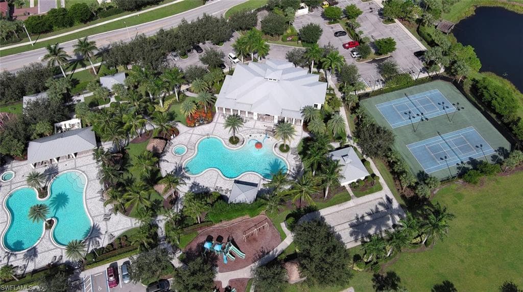 1661 Alameda Dr, Naples, FL 34120-51