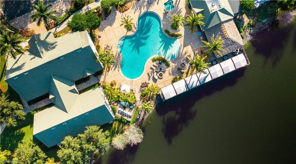 12740 Kinross Ln, Naples, FL 34120-33